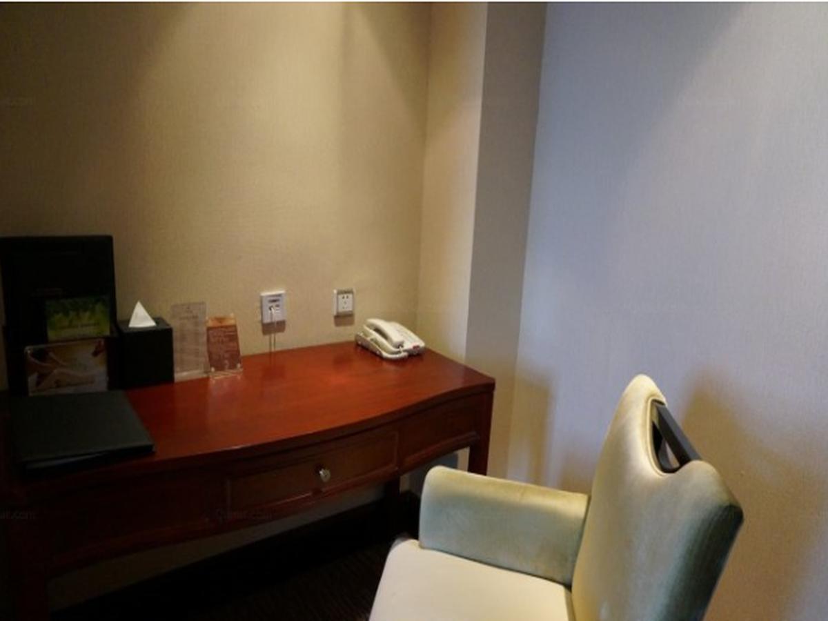 Landison Plaza Hotel Wuxi Wuxi  Buitenkant foto