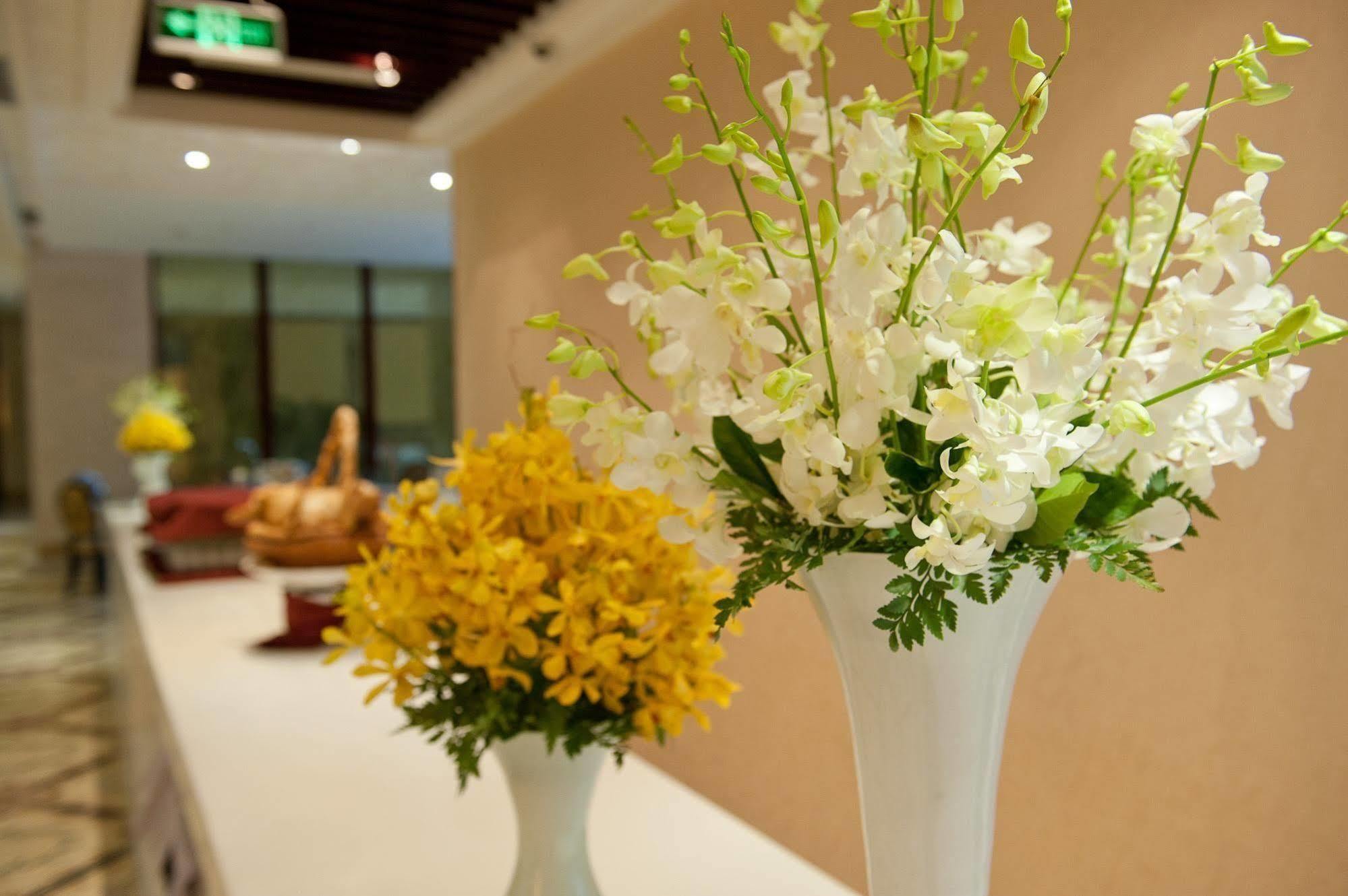 Landison Plaza Hotel Wuxi Wuxi  Buitenkant foto