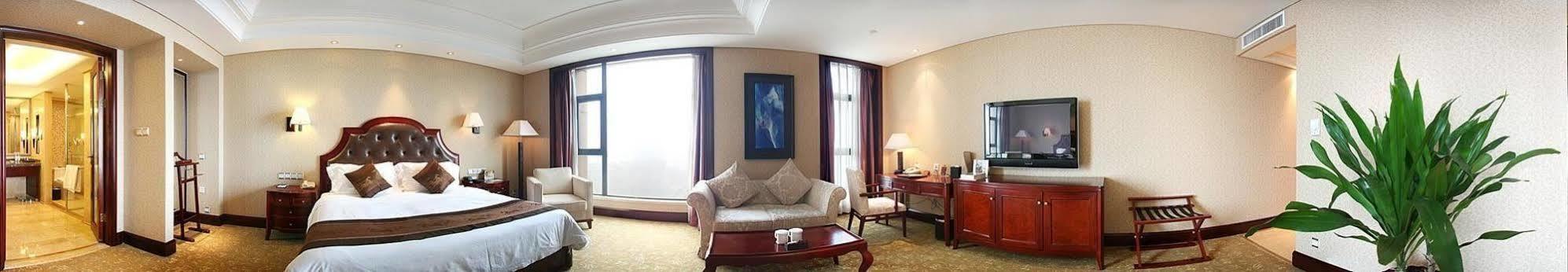 Landison Plaza Hotel Wuxi Wuxi  Buitenkant foto